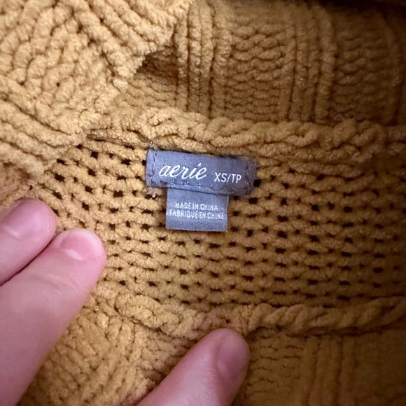 Aerie Women’s Cozy Mustard Turtleneck Sweater - Size XS - Picture 3 of 6